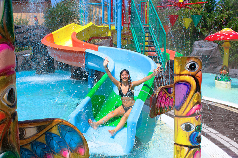 Blue Marine Resort mini parco acquatico per bimbi picxoli e spray park