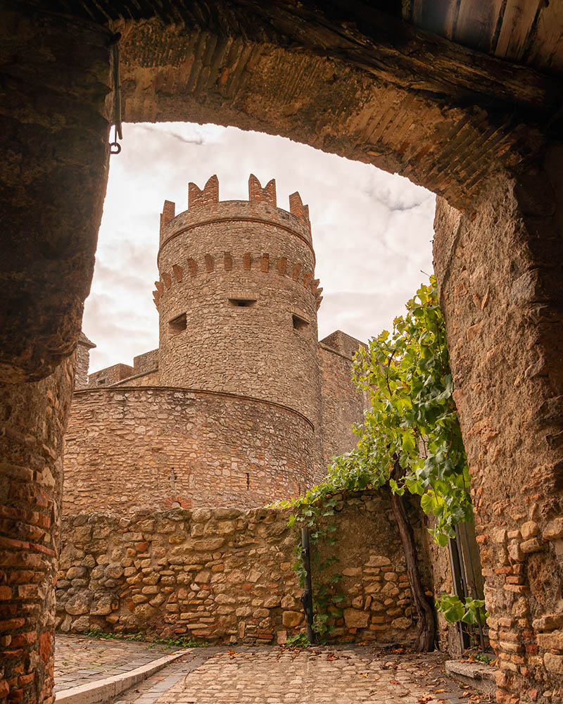 Castello di Nazzano in Sabina