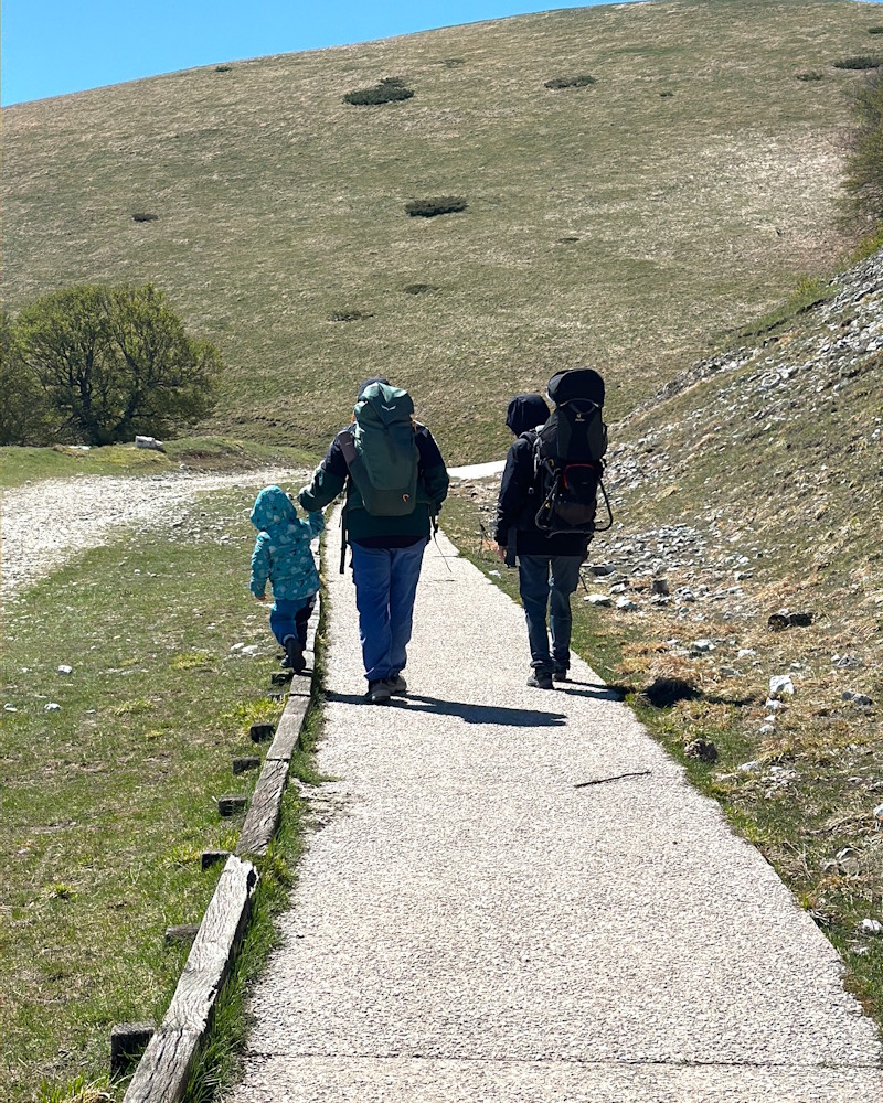 Sentiero per tutti con bambini