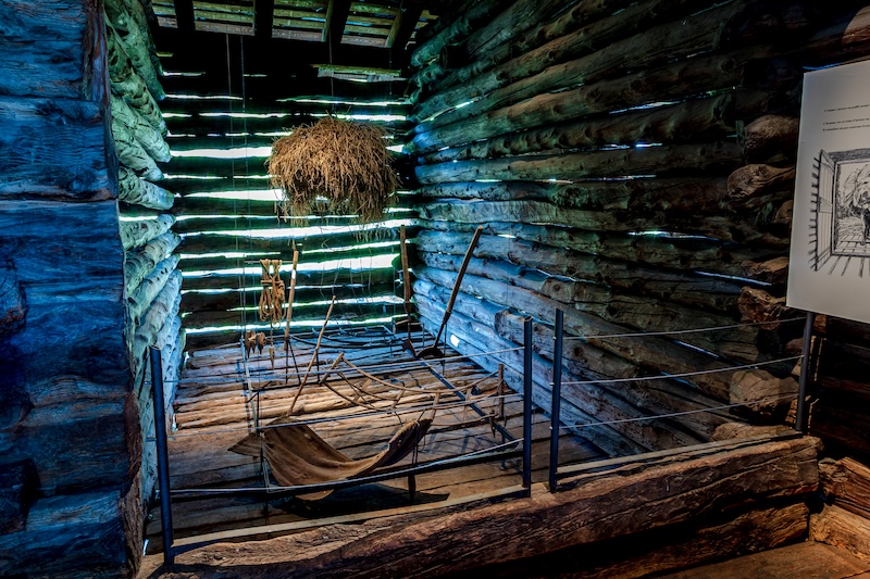 Torgnon: Musée Petit Monde, stanza del fieno
