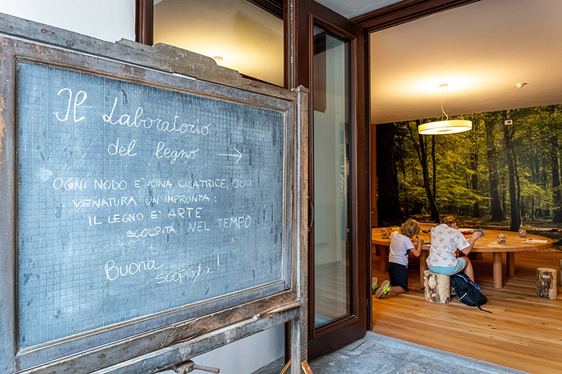 Laboratori del legno per bambini a Sutrio