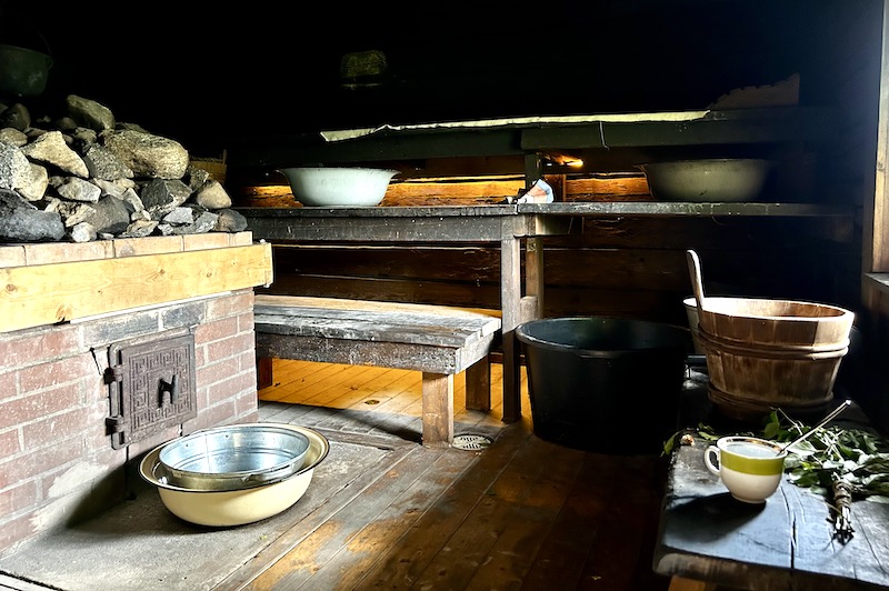 interno sauna a fumo