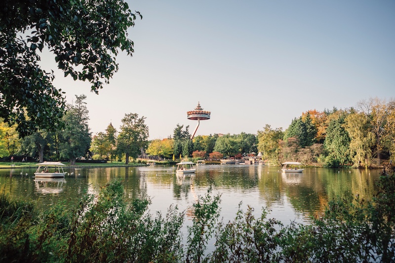 Efteling: lago con gondole e pagode