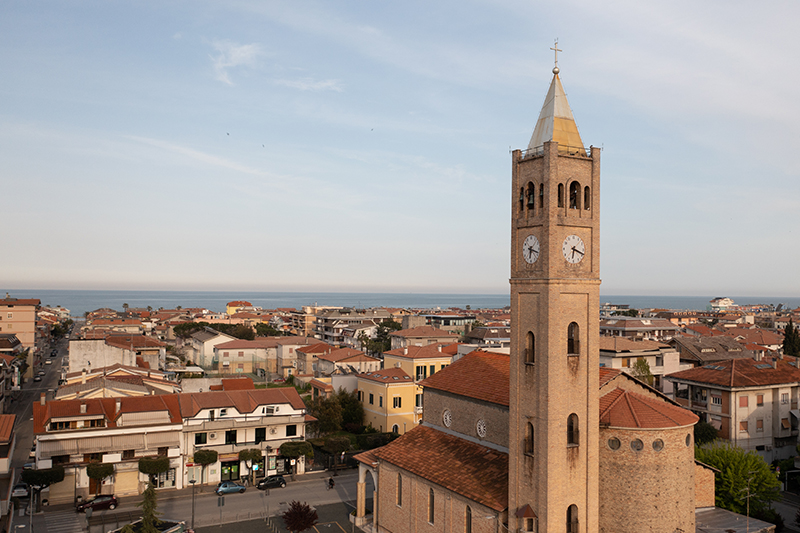 Chiesa del Sacro Cuore di Gesù a Martinsicuro © Ufficio del Turismo di Martinsicuro