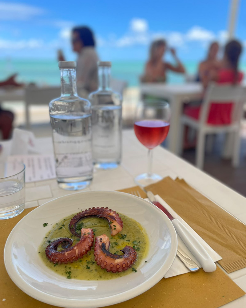 Mangiare in un trabocco in Abruzzo lungo la ciclabile