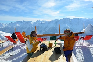 Aletsch Arena bar in quota