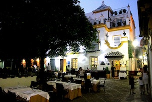 Plaza Dona Elvira Siviglia